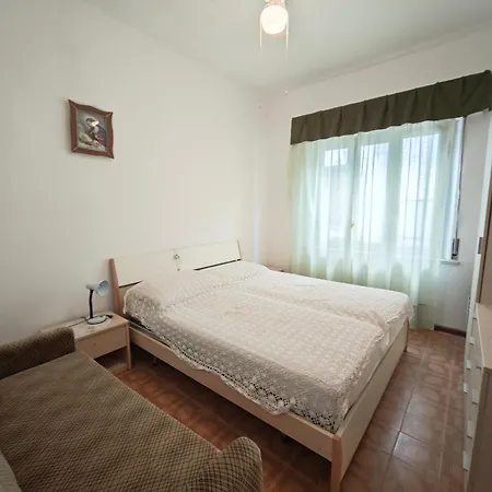 Lucrezia Apartment